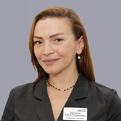 Брагина Елена Геннадьевна в Семейной стоматологии