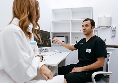 Ацеталовые бюгельные протезы