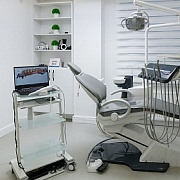Этап Полная имплантация зубов в Семейной стоматологии